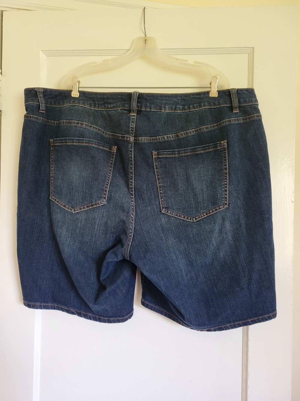 Women Lane Bryant Dark Wash Denim Bermuda Shorts Size 24 - Picture 7 of 10